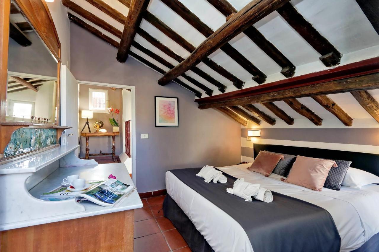Campo De Fiori Apartment โรม ภายนอก รูปภาพ