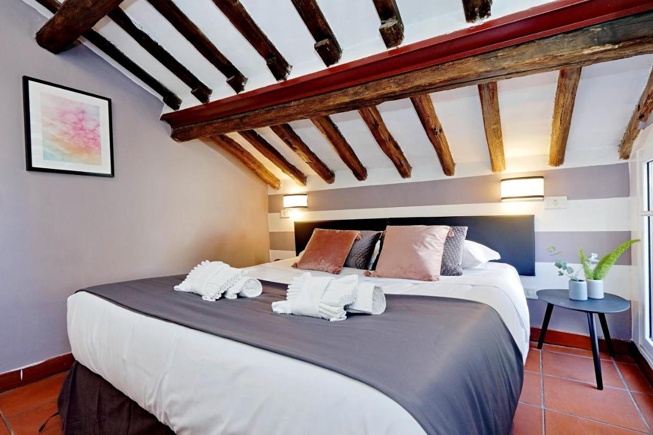 Campo De Fiori Apartment โรม ภายนอก รูปภาพ